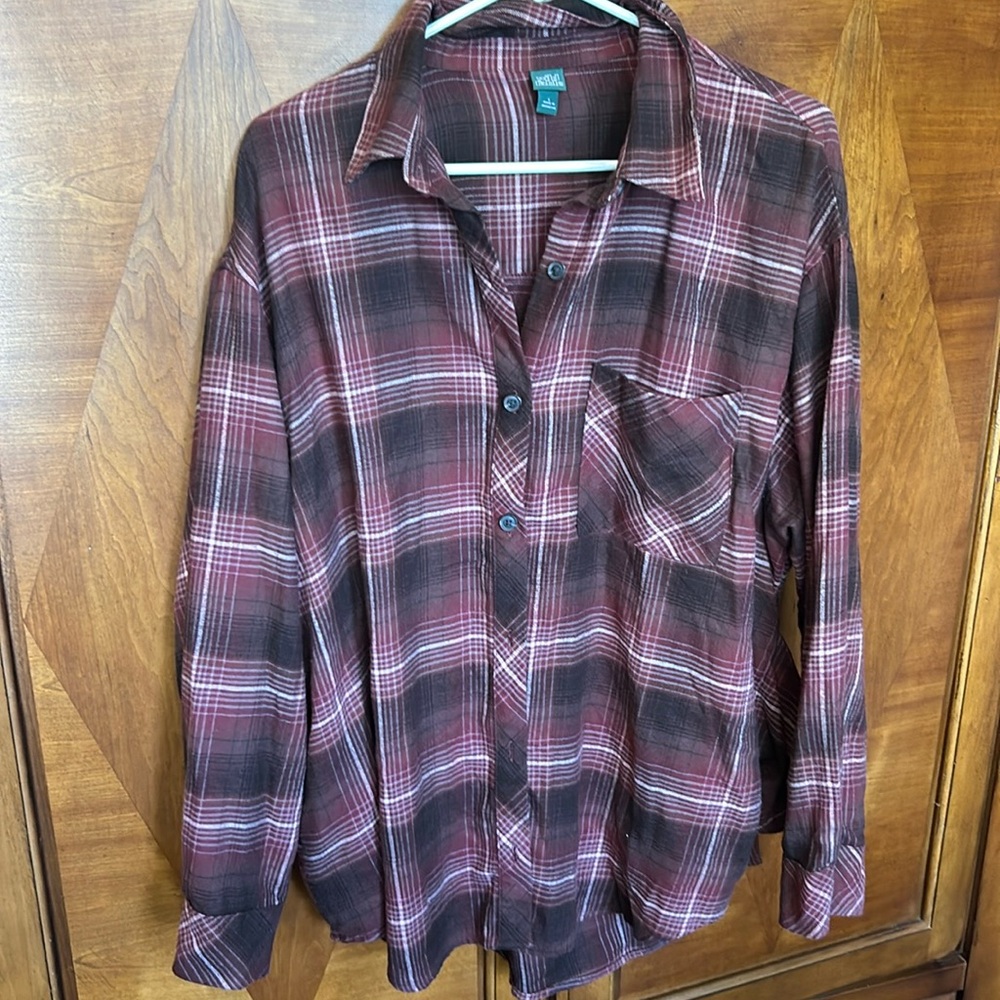 Maroon button up flannel size large